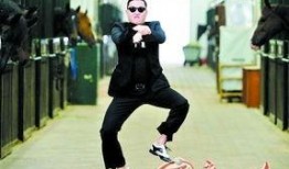 范哥爆料动作视频播放,惊险刺激，一镜到底！